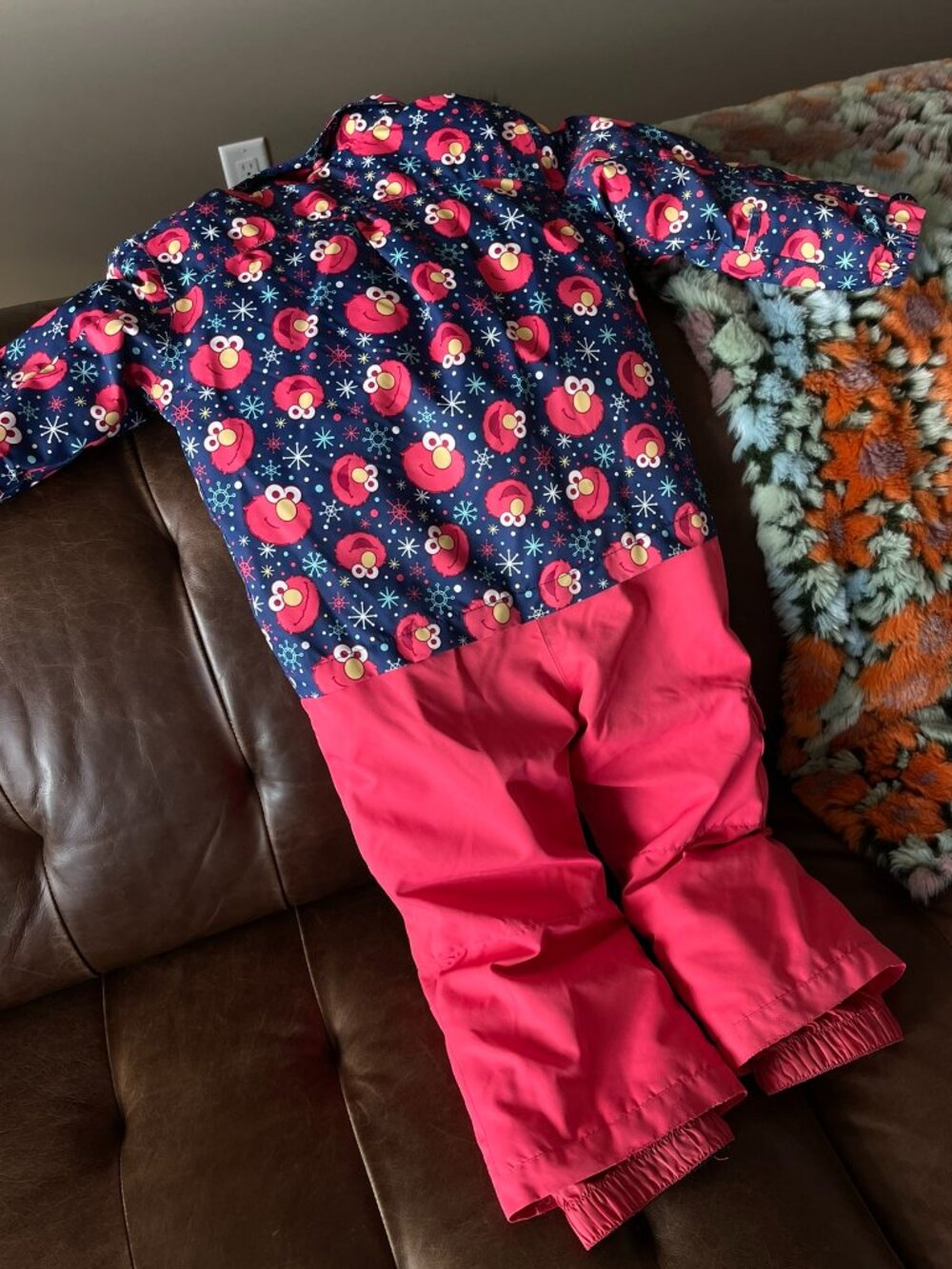 Toddler Roxy Snowsuit - Picture 2 of 3